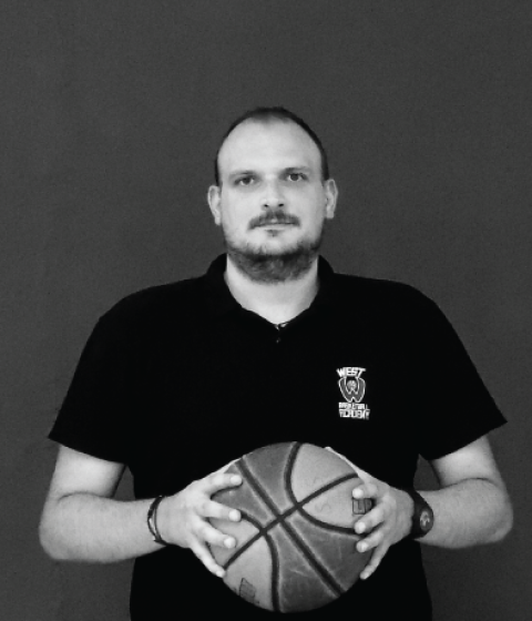 coach (1)